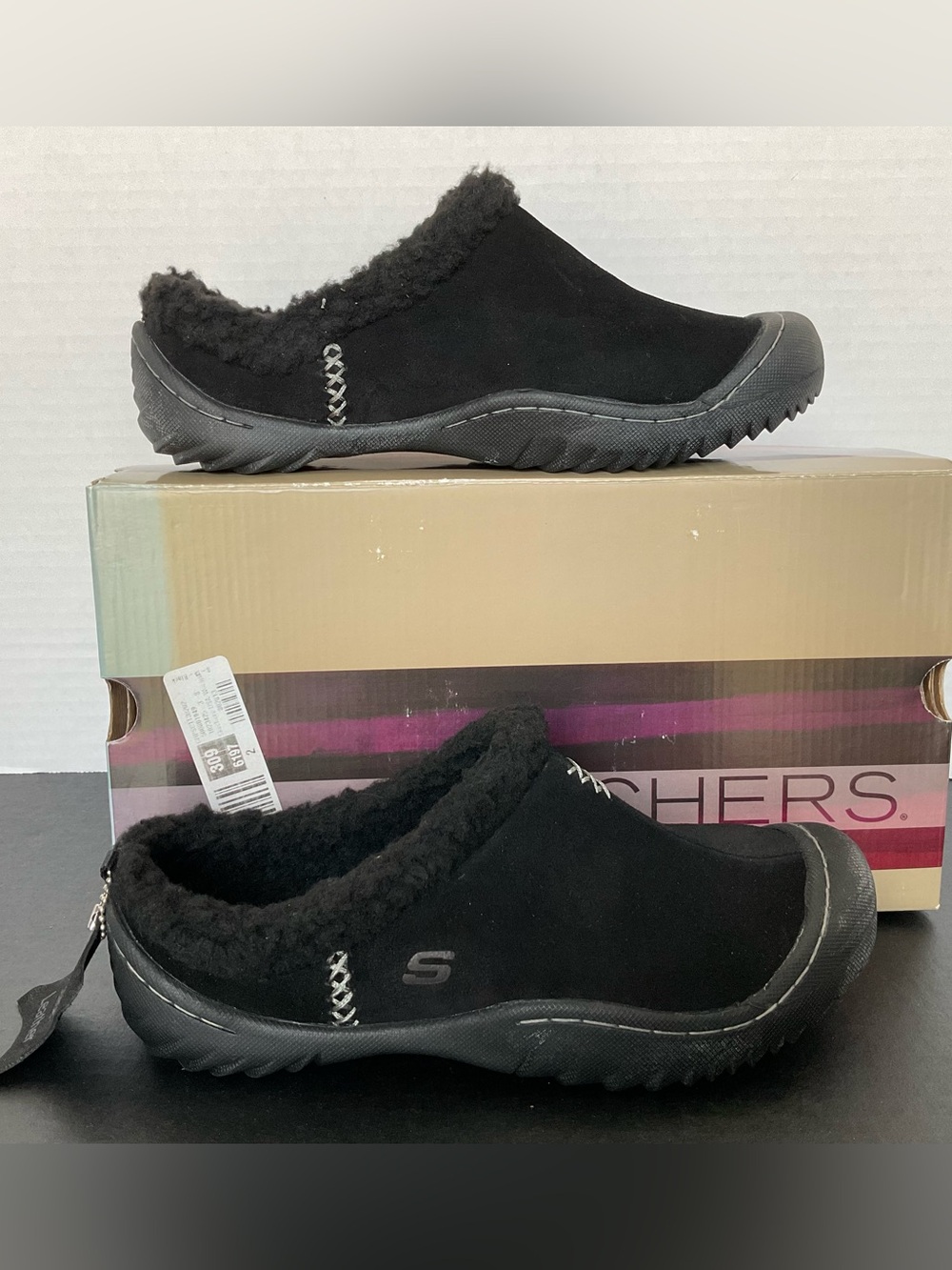 Skechers Spartan Snuggly Suede Leather~ Black Slip On~ Faux-Fur Lined~Mule Sz 8